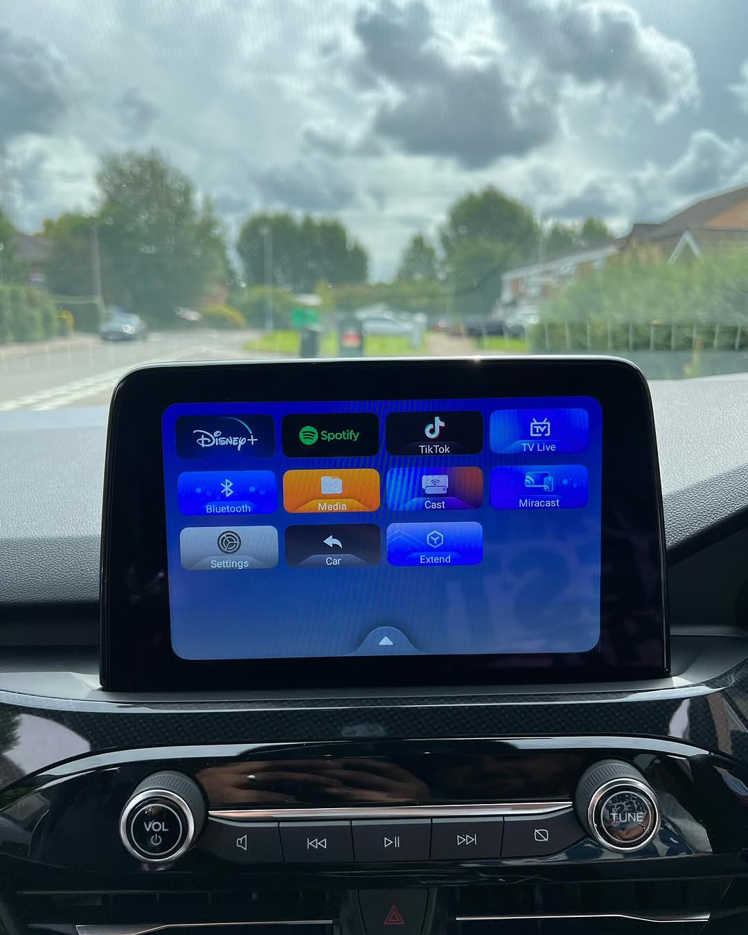 AI Media Box voor Ford